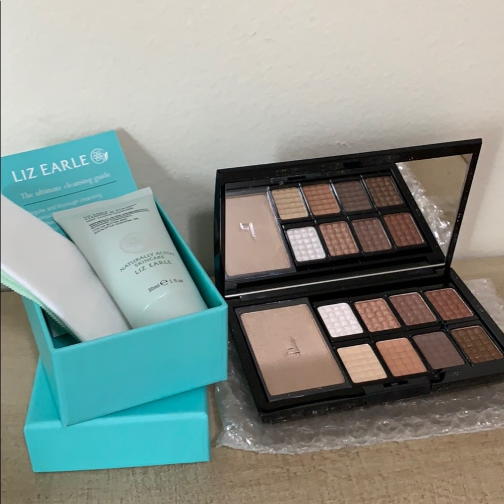 Doucce EyePalette Liz Earle Cleanse & Polish